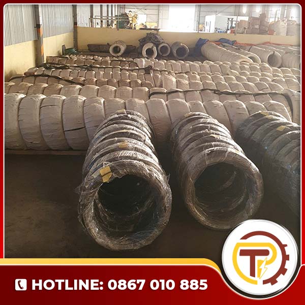 Thép làm bulong dạng cuộn
